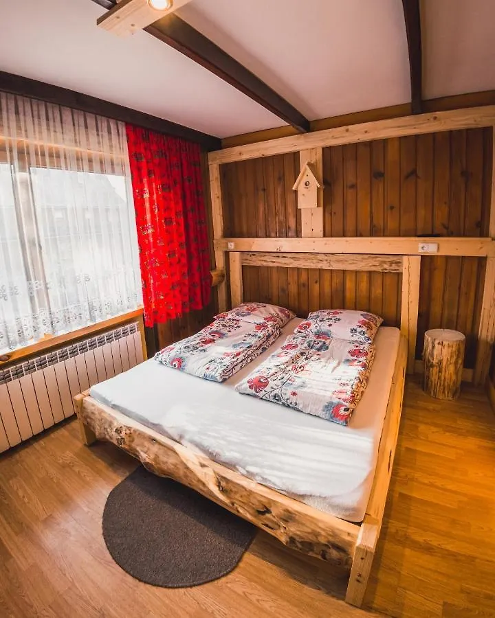 *** Bed & Breakfast Dom Wypoczynkowy Stoch Madry Poland